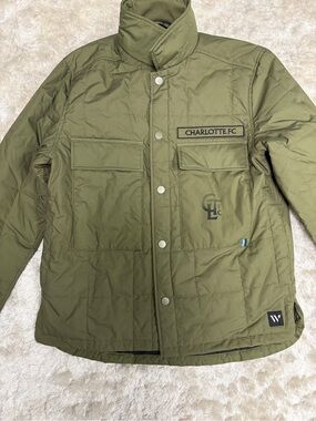 Official: NWT Men’s Wild Collective MLS Utility Full Snap Jacket in Army Green